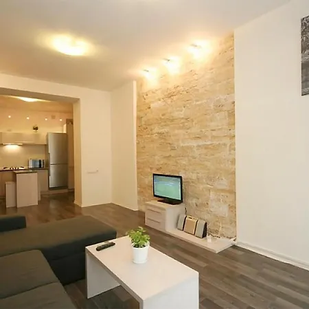 Bunina In The Center Apartment Odesa