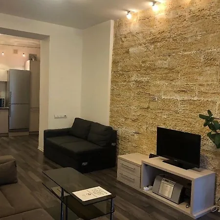 Bunina In The Center