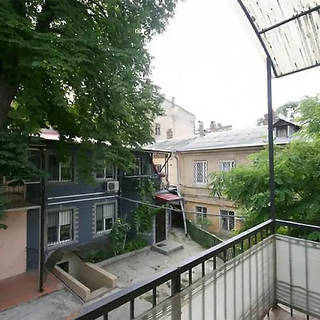 Apartament Bunina In The Center *