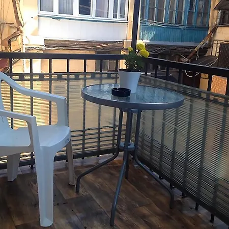 Bunina In The Center